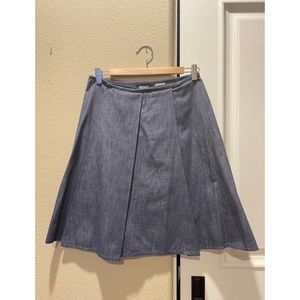 Hard to Find! DKNY Chambray Skirt Denim Blue Size 4 Made in Korea